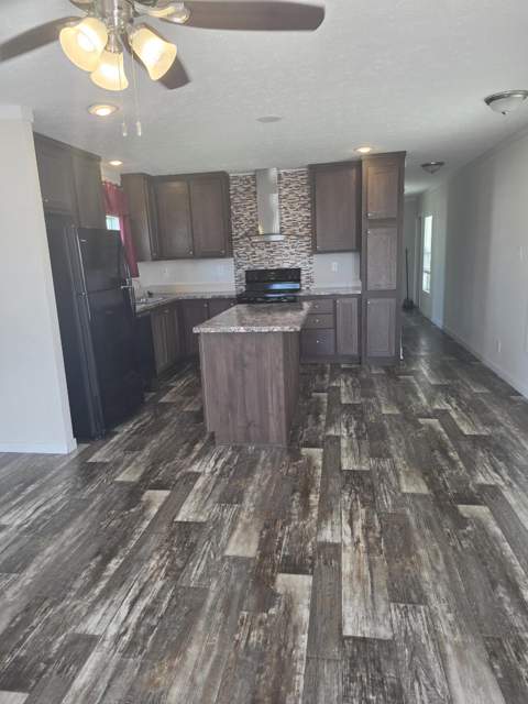 202 Flamingo Avenue, Fort Pierce FL - photo 6 of 20