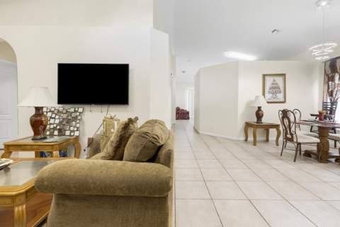 6212 Spring Lake Terrace, Fort Pierce FL - photo 8 of 62