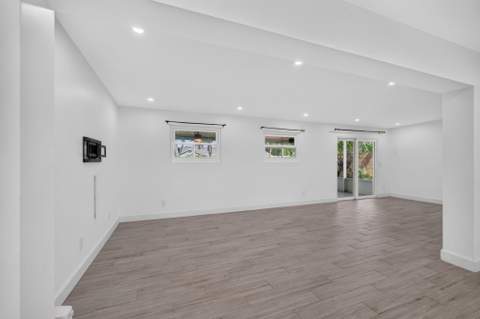502 Circle, Jupiter FL - photo 8 of 33