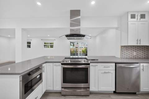 502 Circle, Jupiter FL - photo 12 of 33