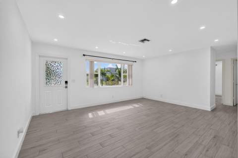 502 Circle, Jupiter FL - photo 17 of 33