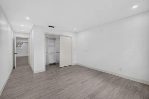 502 Circle, Jupiter FL - photo 18 of 33