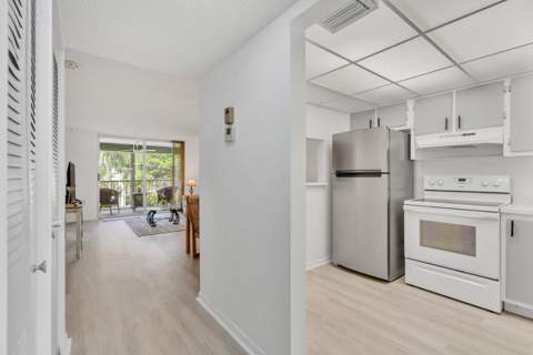6800 Royal Palm Boulevard #Unit 207F, Margate FL - photo 6 of 48