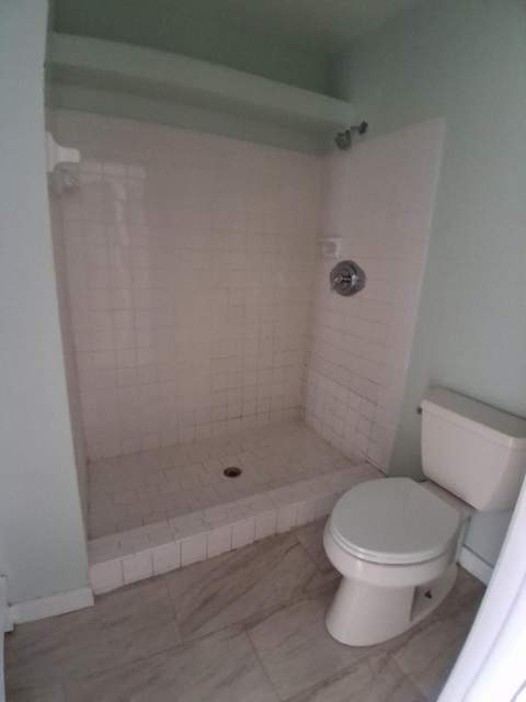 1822 Abbey Road #108, West Palm Beach FL - photo 15 of 16