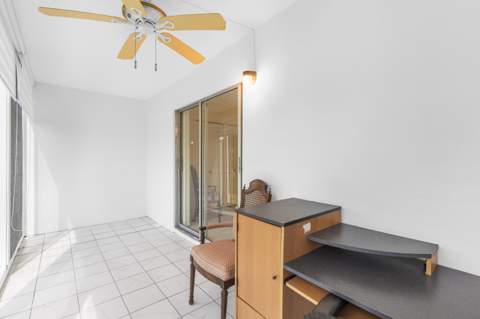 1145 Cambridge G, Deerfield Beach FL - photo 16 of 56
