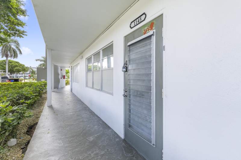 1 bedroom Condominium at 1145 Cambridge G, Cambridge G Condo, Deerfield Beach — photo 4