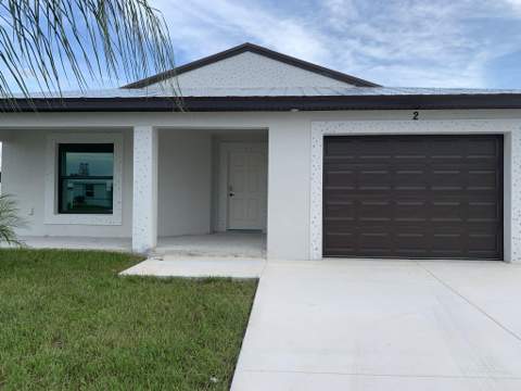 14415 Isla Flores Avenue, Fort Pierce FL - photo 6 of 22
