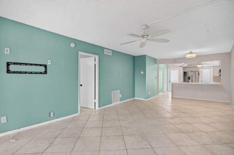 2731 NE 14th St Causeway #702, Pompano Beach FL - photo 18 of 39