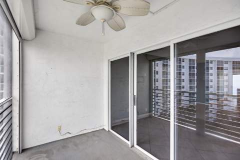 2731 NE 14th St Causeway #702, Pompano Beach FL - photo 20 of 39