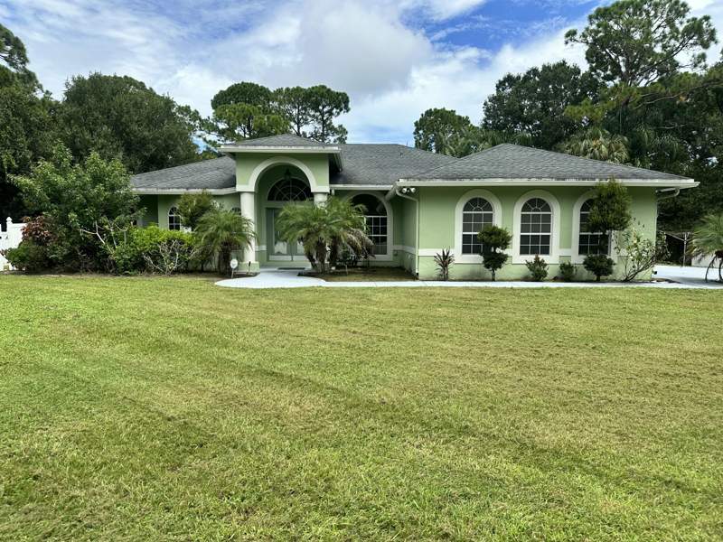 3 bedroom Single Family Residence at 1964 Jaynell Street, Metes And Bounds, Fort Pierce — photo 2