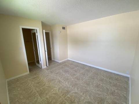 1020 Crystal Lake Drive #209, Deerfield Beach FL - photo 7 of 9