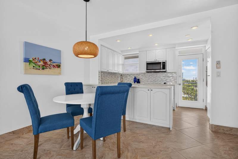 1 bedroom Condominium at 1920 S Ocean Drive #708, Atlantic Towers Co-Op, Fort Lauderdale — photo 5