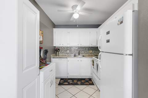 159 Newport J, Deerfield Beach FL - photo 10 of 40