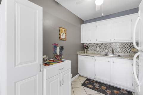 159 Newport J, Deerfield Beach FL - photo 11 of 40