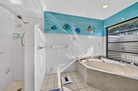 4842 SW BIMINI Circle, Palm City FL - photo 18 of 32