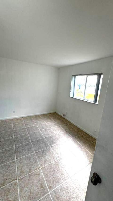1020 Crystal Lake Drive #103, Deerfield Beach FL - photo 9 of 11