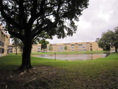6150 NW 62nd Street #107, Tamarac FL - photo 11 of 12