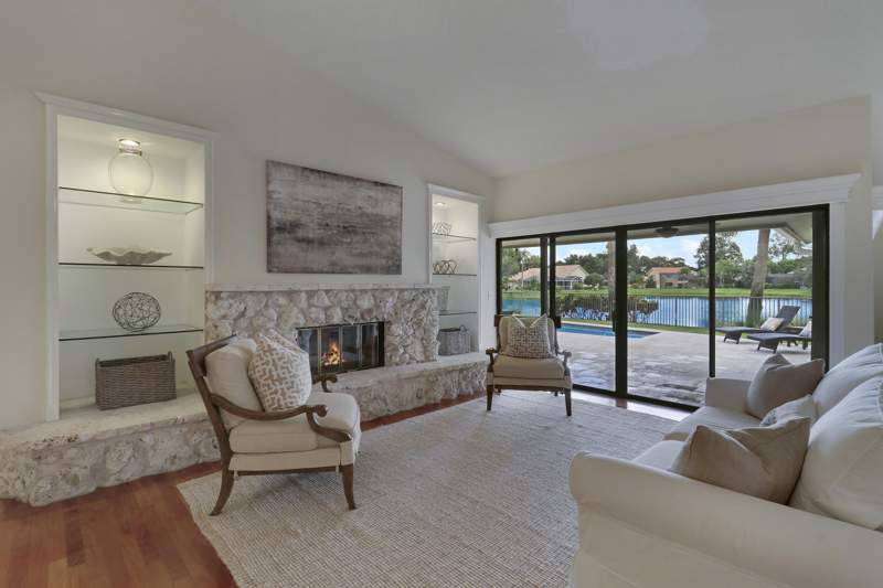 3 bedroom Single Family Residence at 6577 Woodloch Court, Shores 1, Jupiter — photo 2