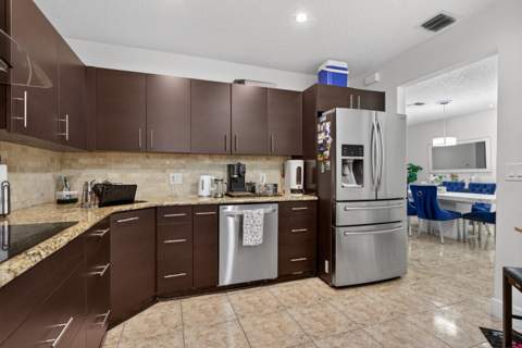 4151 Coral Tree Circle #251, Coconut Creek FL - photo 11 of 37