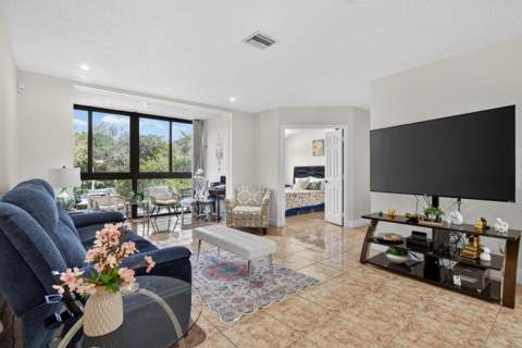 4151 Coral Tree Circle #251, Coconut Creek FL - photo 17 of 37