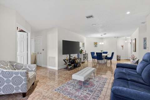 4151 Coral Tree Circle #251, Coconut Creek FL - photo 18 of 37