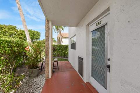 9851 Sandalfoot Boulevard #210, Boca Raton FL - photo 14 of 18