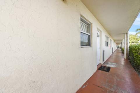 9851 Sandalfoot Boulevard #210, Boca Raton FL - photo 15 of 18