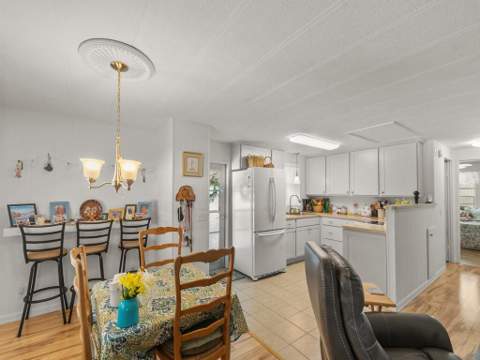 212 NE Forrest Court, Jensen Beach FL - photo 11 of 35