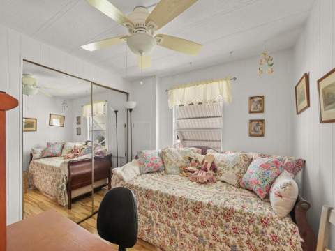 212 NE Forrest Court, Jensen Beach FL - photo 19 of 35