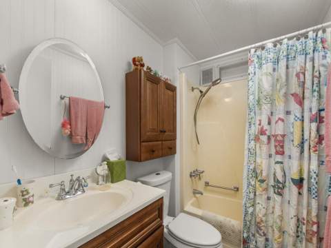 212 NE Forrest Court, Jensen Beach FL - photo 22 of 35