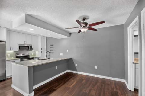2409 24th Way, West Palm Beach FL - photo 8 of 45
