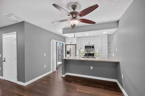 2409 24th Way, West Palm Beach FL - photo 11 of 45