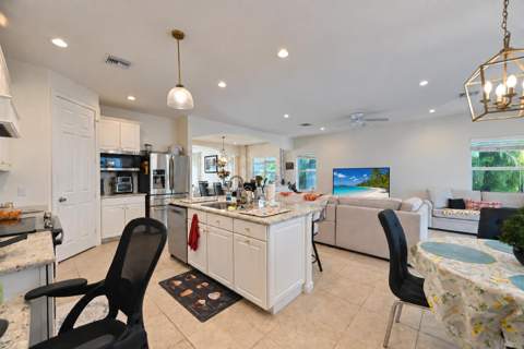 2449 SW Gay Circle, Port St. Lucie FL - photo 23 of 51