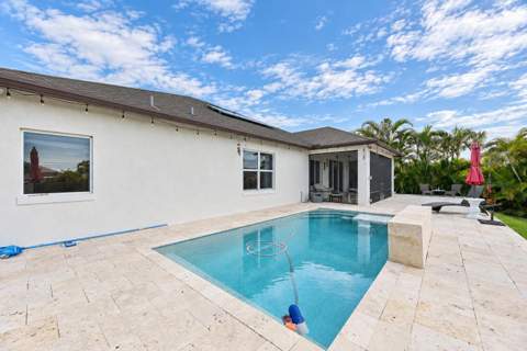 2449 SW Gay Circle, Port St. Lucie FL - photo 10 of 51