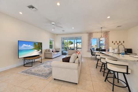 2449 SW Gay Circle, Port St. Lucie FL - photo 18 of 51