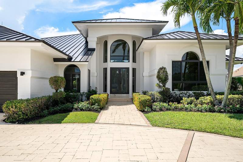 4 bedroom Single Family Residence at 4484 Bocaire Boulevard, Bocaire Golf Club No 2, Boca Raton — photo 2