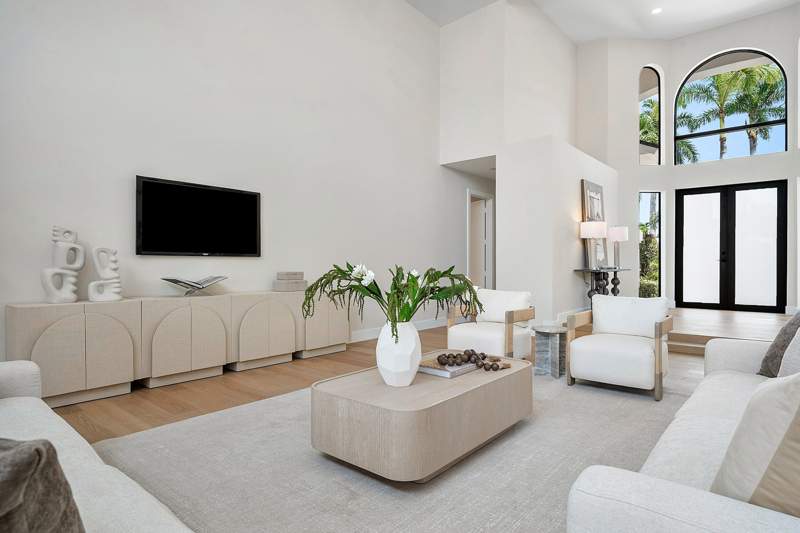 4 bedroom Single Family Residence at 4484 Bocaire Boulevard, Bocaire Golf Club No 2, Boca Raton — photo 4