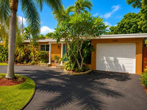 2041 SW 23rd Avenue, Fort Lauderdale FL - photo 9 of 32