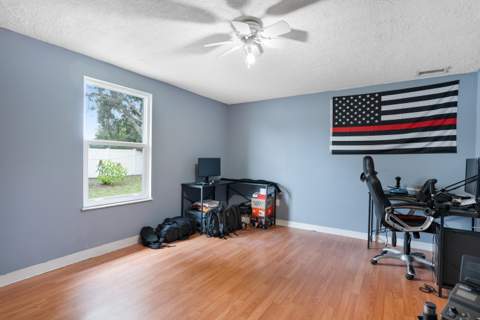 565 SW Cherryhill Road, Port St. Lucie FL - photo 13 of 21