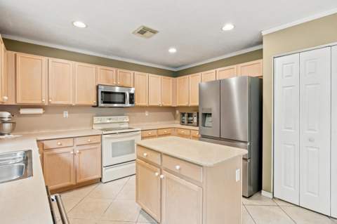 4151 NW 62nd Drive, Coconut Creek FL - photo 13 of 47