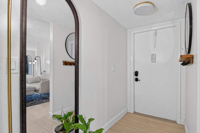2 bedroom Condominium at 3212 S Lakeview Circle #10104, The Sands Section 1 Condominium, Fort Pierce — photo 4