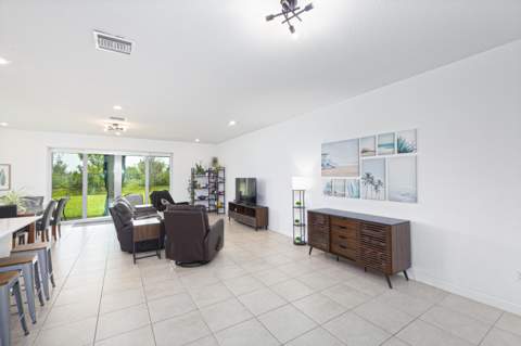 7647 NW Old Grove Lane, Port St. Lucie FL - photo 8 of 78