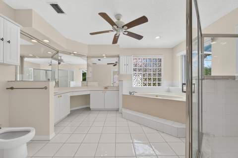 120 Pepper Lane, Jensen Beach FL - photo 23 of 47