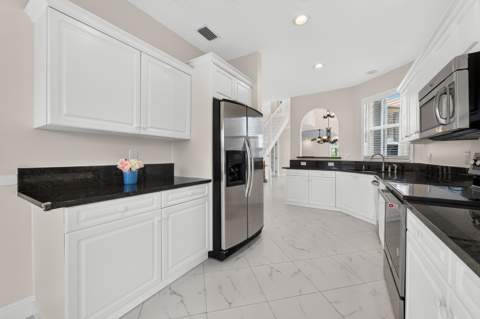 120 Pepper Lane, Jensen Beach FL - photo 15 of 47