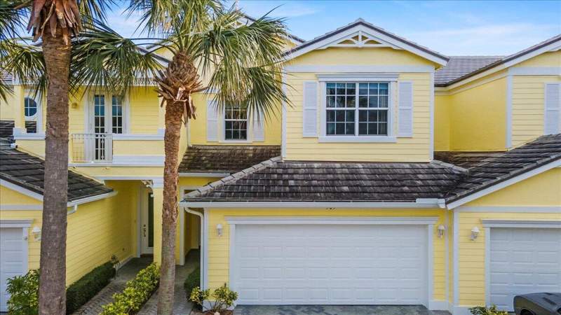 3 bedroom Townhouse at 505 Mariner Bay Boulevard, Mariner Bay, Fort Pierce — photo 2