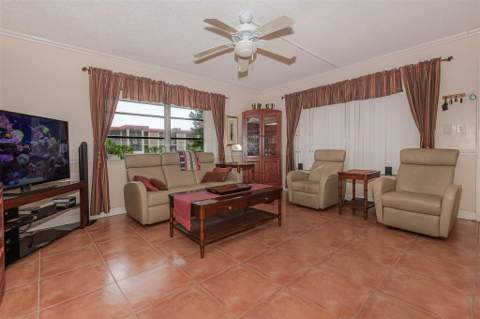 3071 NW 47th Terrace #326, Lauderdale Lakes FL - photo 8 of 42