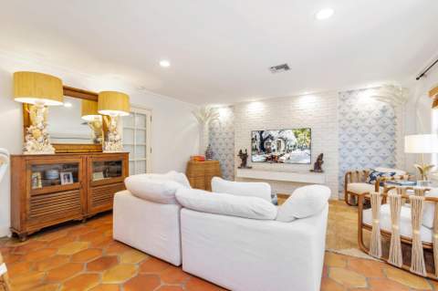 332 Pilgrim Road, West Palm Beach FL - photo 18 of 40