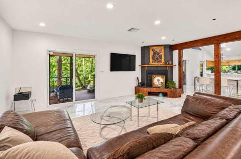 4121 NW 5th Avenue, Boca Raton FL - photo 12 of 35