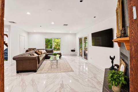 4121 NW 5th Avenue, Boca Raton FL - photo 11 of 35