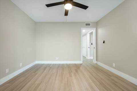 7428 Ashmont Circle #210, Tamarac FL - photo 15 of 33